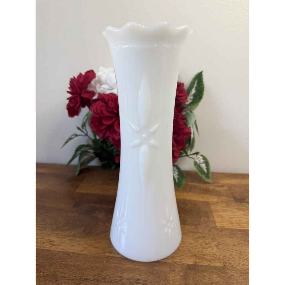 Vintage E.O. Brody Milk Glass Vase Starburst Design White Scalloped MCM Wedding